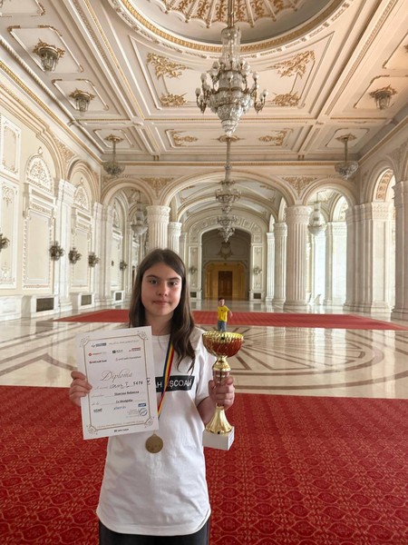 Șah în școală la Palatul Parlamentului!