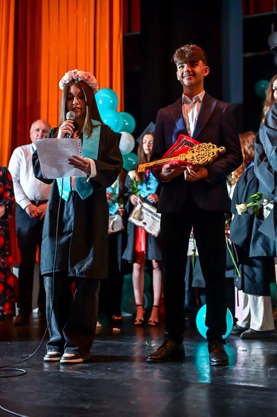 🎓 Festivitatea de premiere a absolvenților claselor a VIII-a A și a VIII-a B