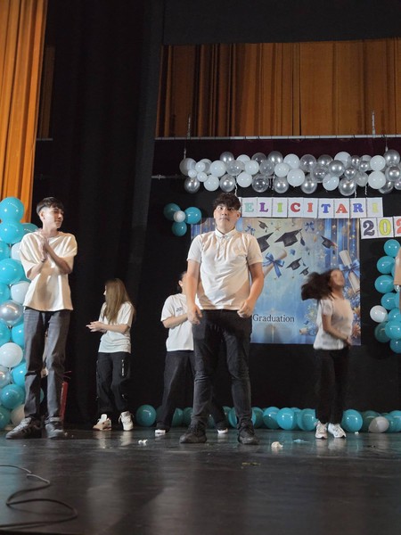 🎓 Festivitatea de premiere a absolvenților claselor a VIII-a A și a VIII-a B